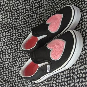 Vans Slip On Black Sneakers w Pink Fleece Heart Girls 12.5